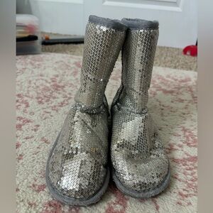 Girls Silver sequin boots size 4
